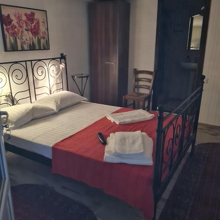 Vila Margareta Curtea de Argeş Quarto foto